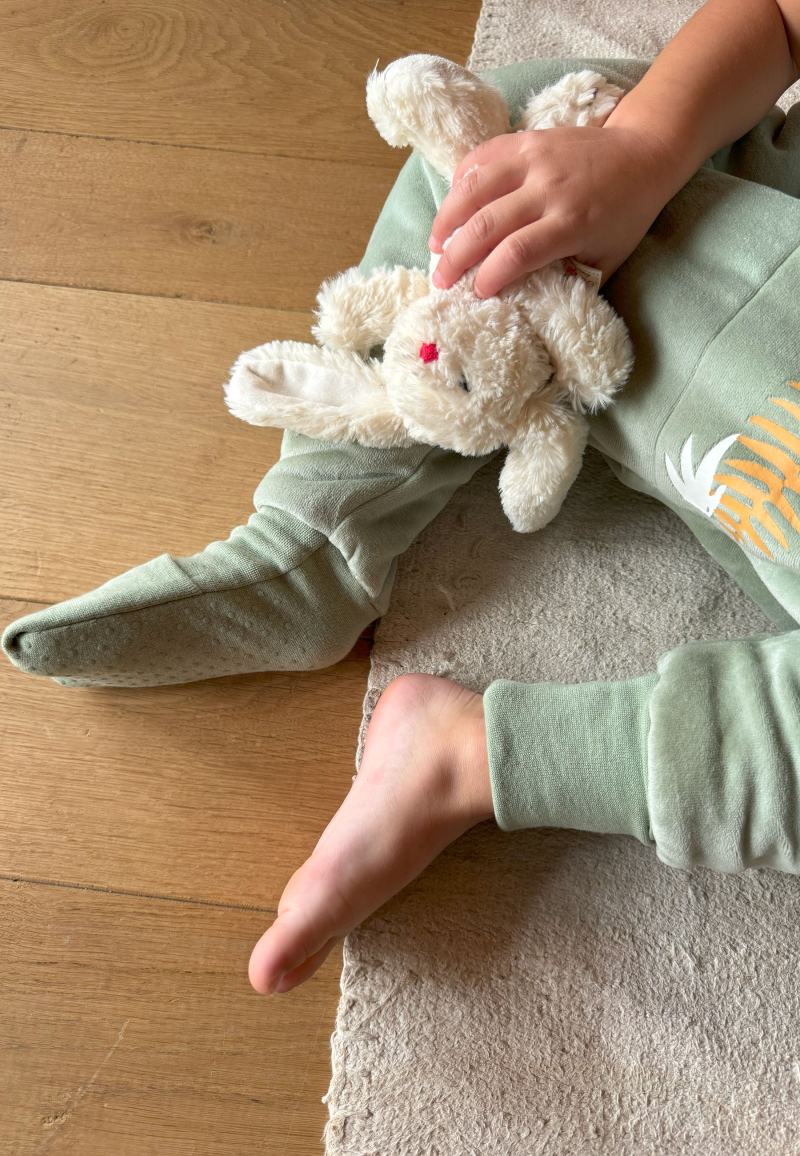 Turbulette TOG 2 en velours avec pieds retroussables Noah au porte